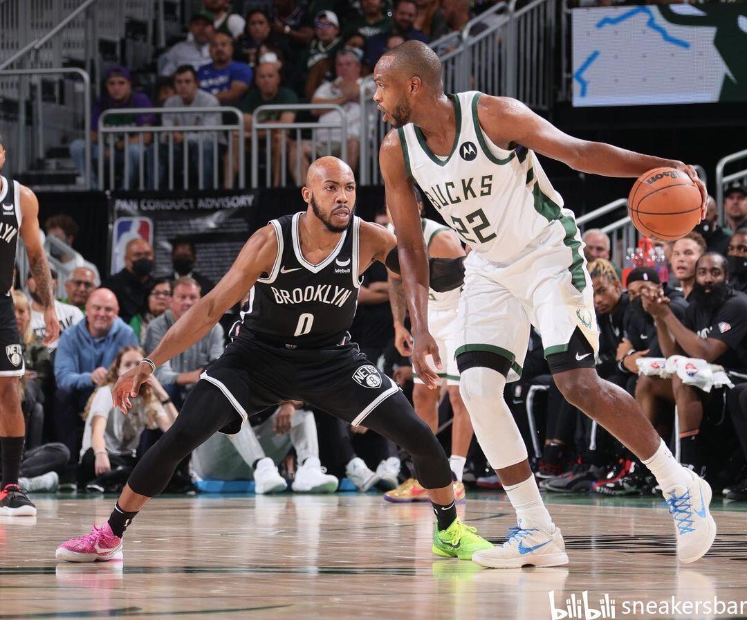 这款卡牌R 这款卡牌R